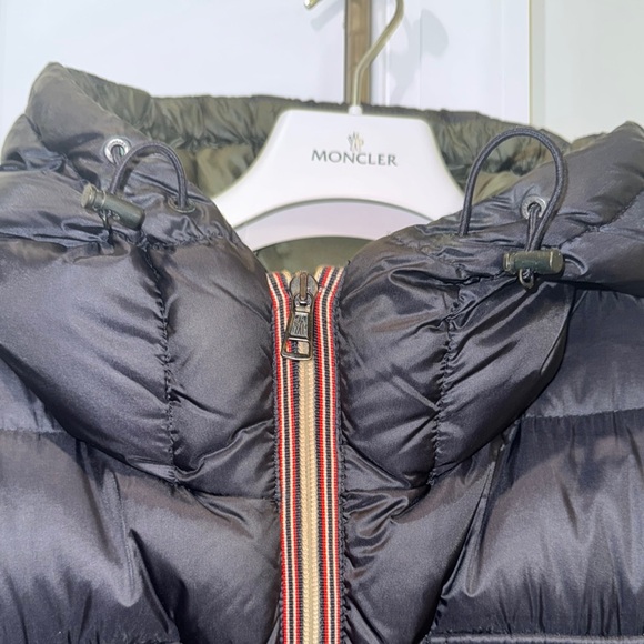 Moncler Navy Jacket for Men- Morane Down Jacket 2017 - Picture 9 of 9